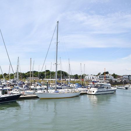 Irenic Lodge Netley Marsh 外观 照片