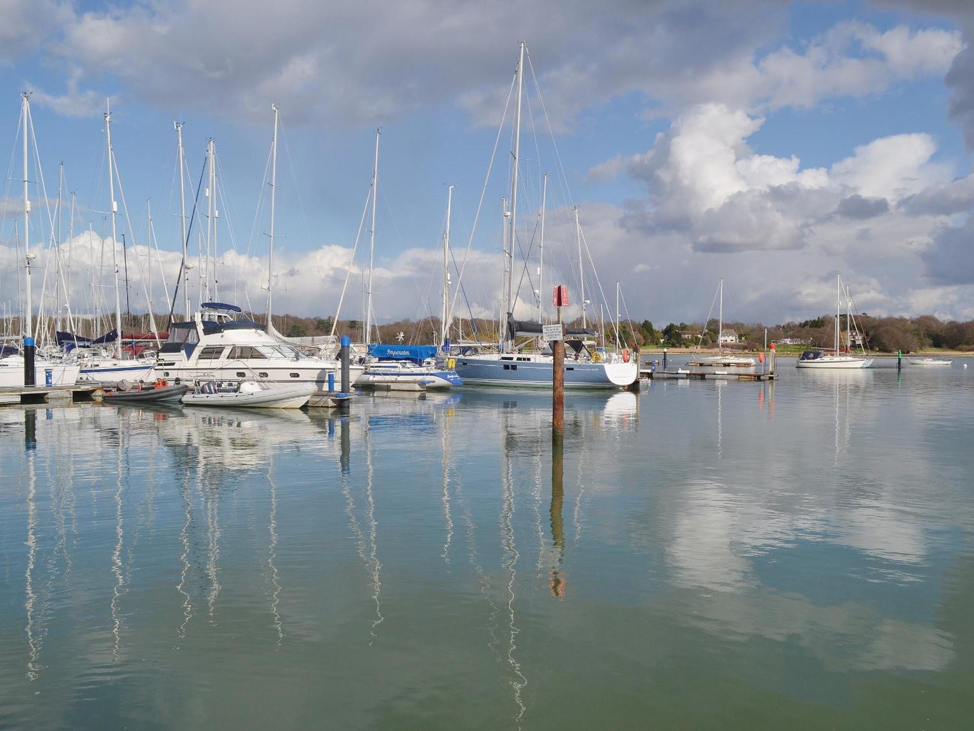Irenic Lodge Netley Marsh 外观 照片