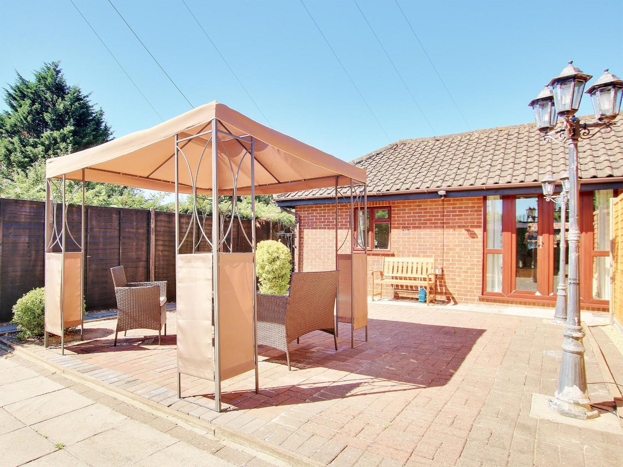 Irenic Lodge Netley Marsh 外观 照片